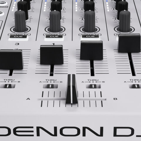 DENON DJ - SCLIVE4-WH – Image 7